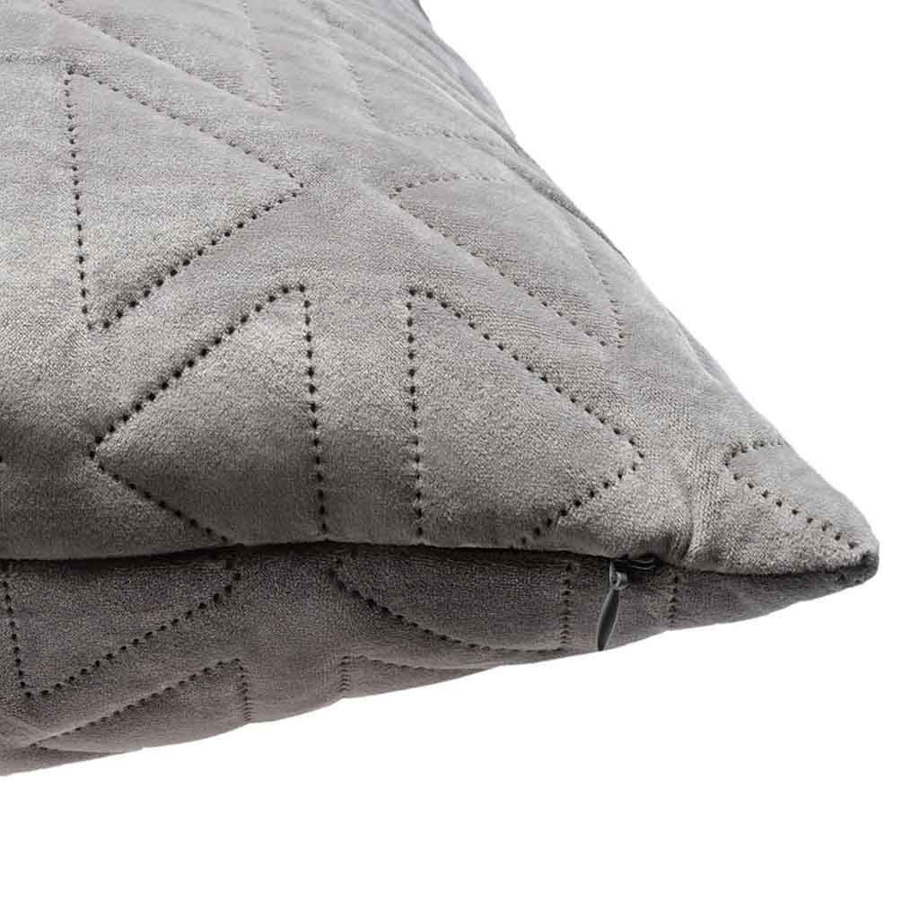 Cojín Triangle 45X45 Pespuntes Gris Claro