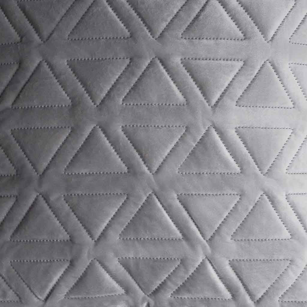 Cojín Triangle 45X45 Pespuntes Gris Claro
