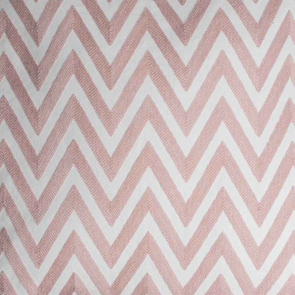 Cojín Zig Zag 50X50 Bordado Rosa/Blanco