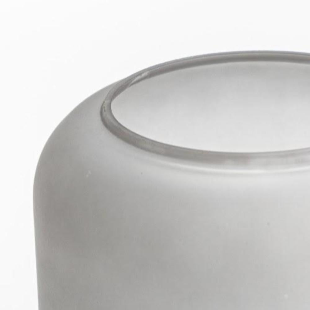 Jarrón Icy Grey Mate Gris